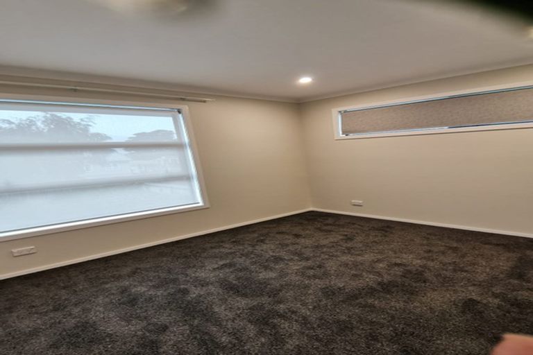 Photo of property in 18c Royal Street, Upper Hutt Central, Upper Hutt, 5018