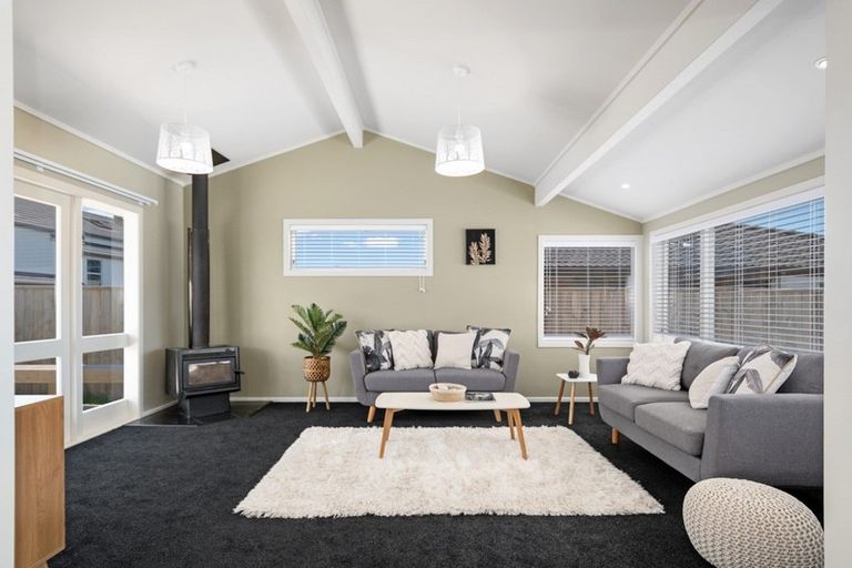 Photo of property in 16 Gloucester Road, Mount Maunganui, 3116