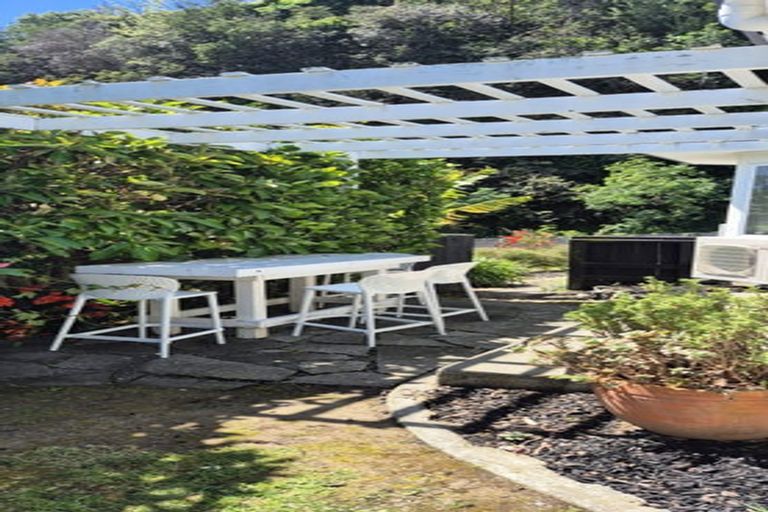 Photo of property in 9 Amner Place, Bluff Hill, Napier, 4110
