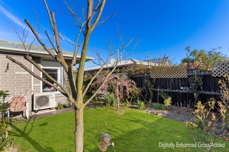 Photo of property in 2/47 Dunn Street, Somerfield, Christchurch, 8024