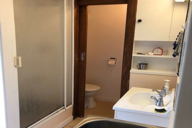 Photo of property in 61c Mortimer Terrace, Brooklyn, Wellington, 6021