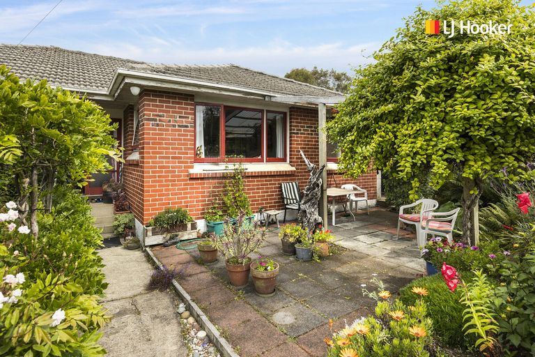 Photo of property in 5 Broomlea Street, Wakari, Dunedin, 9010