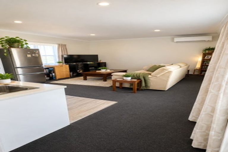 Photo of property in 14 Kingsley Street, Whataupoko, Gisborne, 4010