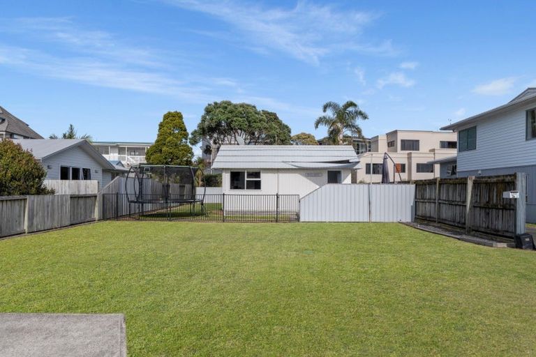Photo of property in 7b Taylor Road, Papamoa Beach, Papamoa, 3118