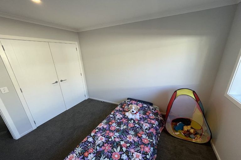 Photo of property in 18 Martha Turnell Crescent, Manor Park, Lower Hutt, 5019