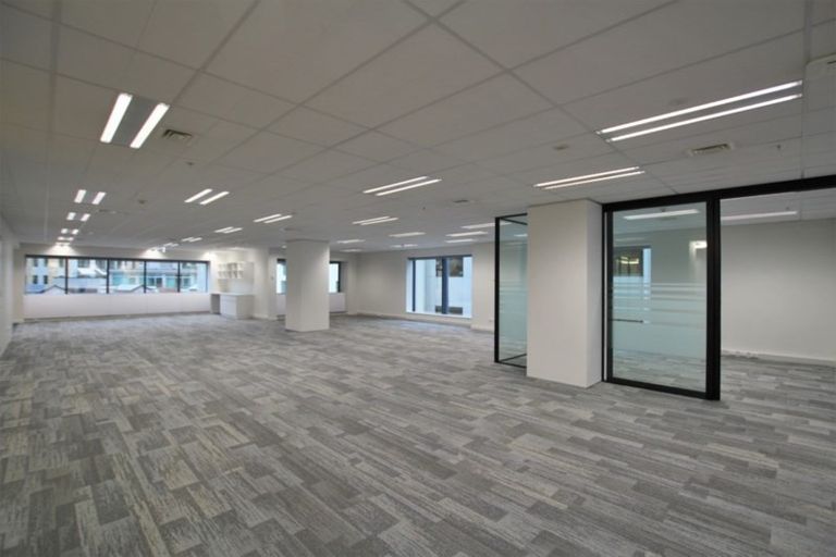 Photo of property in 41 Shortland Street, Wainoni, Christchurch, 8061