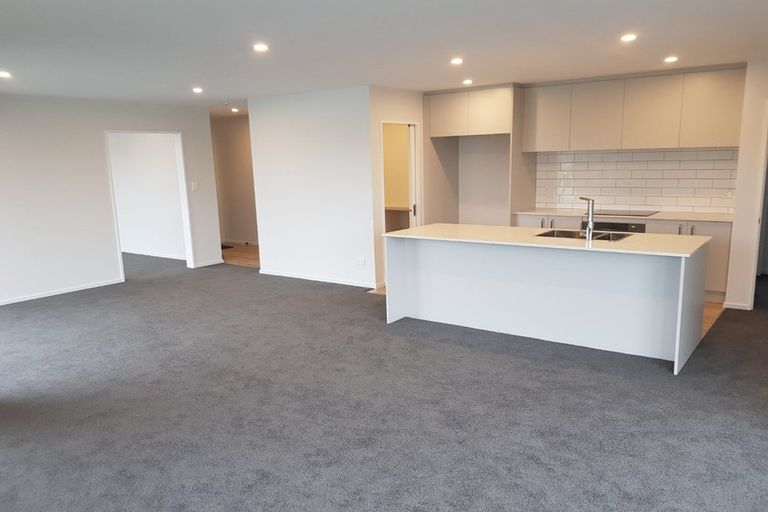 Photo of property in 45 Welsford Street, Woodend, 7610