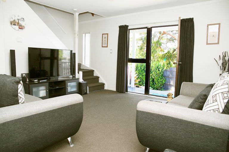 Photo of property in 2/55a Maich Road, Manurewa, Auckland, 2102