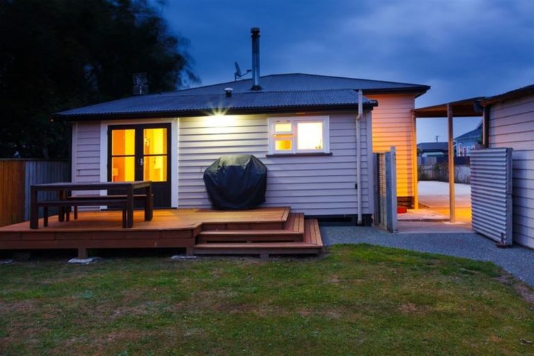 Photo of property in 6 Charles Cross Street, Longburn, Palmerston North, 4412