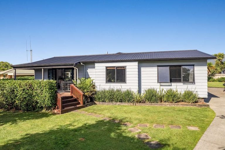Photo of property in 146 Ross Street, Pirongia, 3802