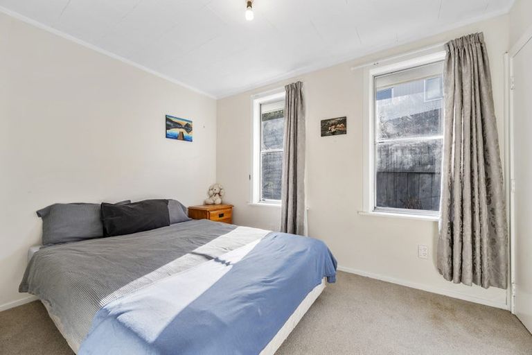 Photo of property in 88a Dowse Drive, Maungaraki, Lower Hutt, 5010