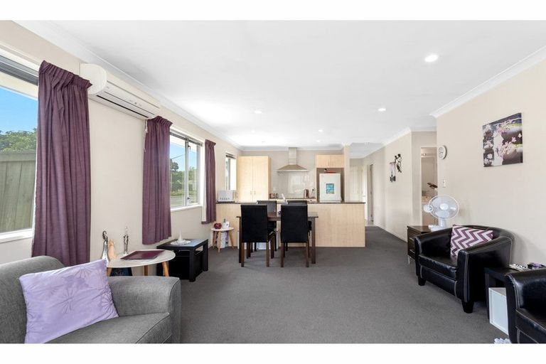 Photo of property in 1/335 Main South Road, Hornby, Christchurch, 8042