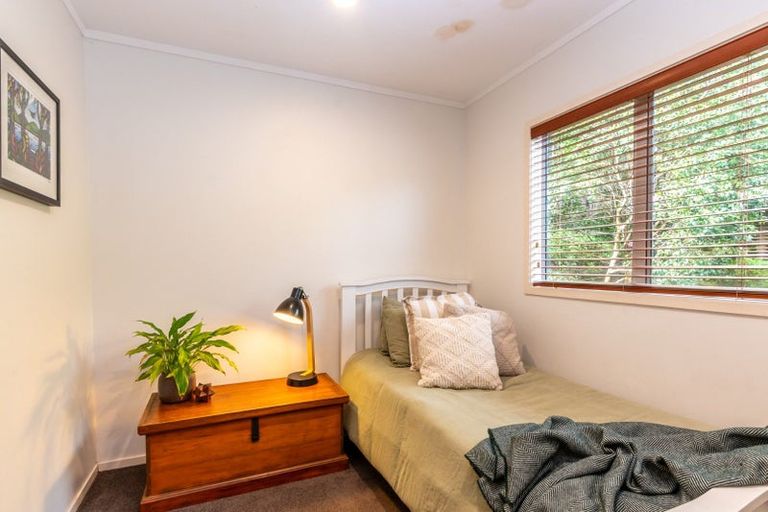 Photo of property in 83 Pleasant Road, Glen Eden, Auckland, 0602