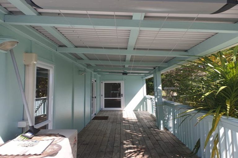 Photo of property in 7a Green Lane, Helensville, 0800