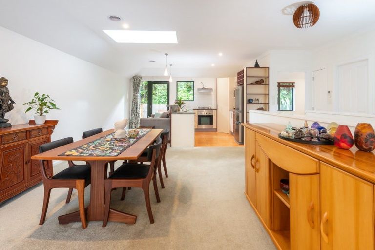 Photo of property in 29 Futuna Close, Karori, Wellington, 6012