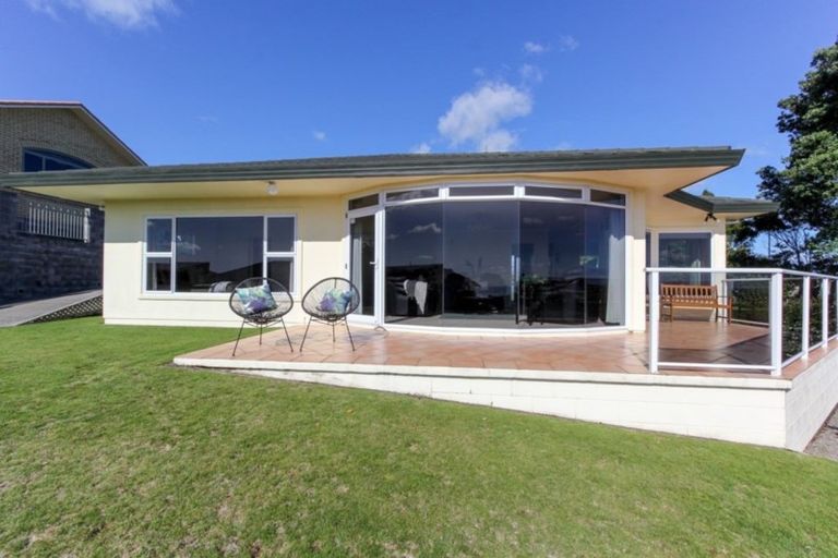 Photo of property in 16d Burns Street, Westown, New Plymouth, 4310