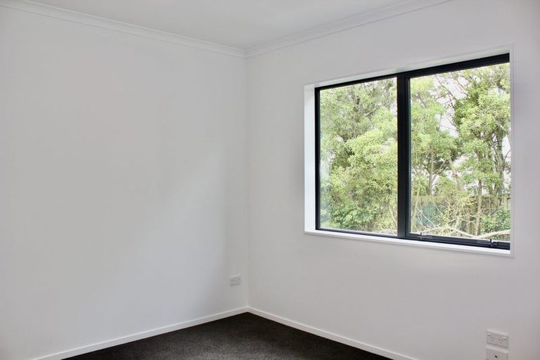 Photo of property in 4 Pangu Way, Mangere, Auckland, 2022