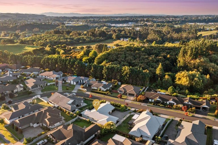 Photo of property in 27 Bertrowe Drive, Ohauiti, Tauranga, 3112