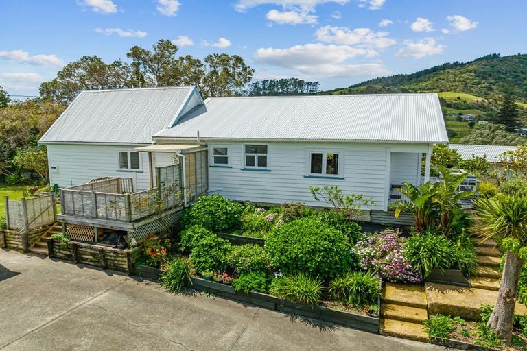Photo of property in 1 Taurikura Street, Whangarei Heads, Whangarei, 0174