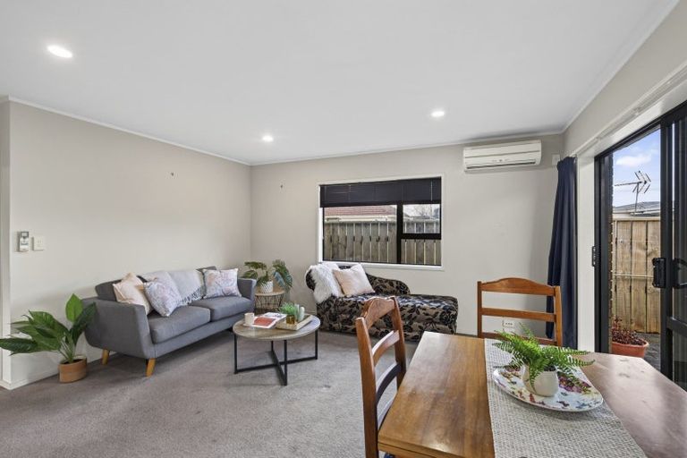 Photo of property in 5/13 Cracroft Street, Waitara, 4320