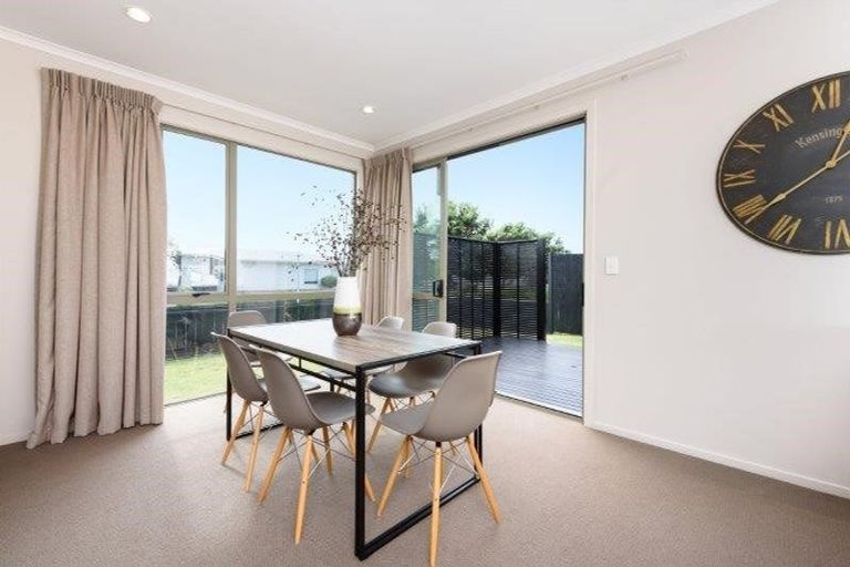 Photo of property in 52 Spinifex Street, Papamoa Beach, Papamoa, 3118