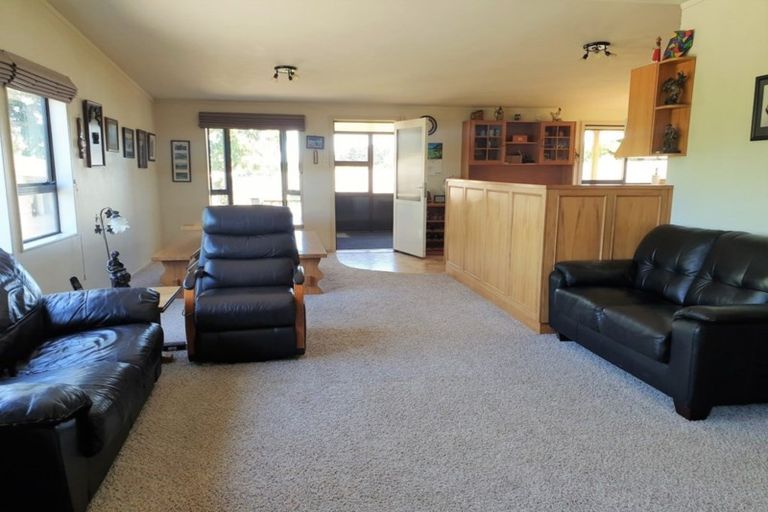 Photo of property in 69 Princess Street, Dannevirke, 4930