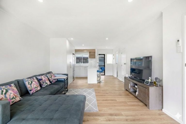 Photo of property in 3/43 Rimu Street, New Lynn, Auckland, 0600