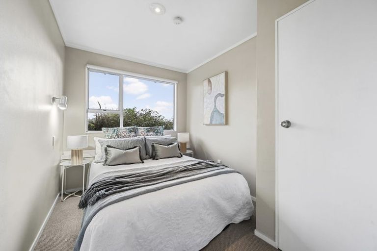 Photo of property in 3 Clementine Way, Crofton Downs, Wellington, 6035