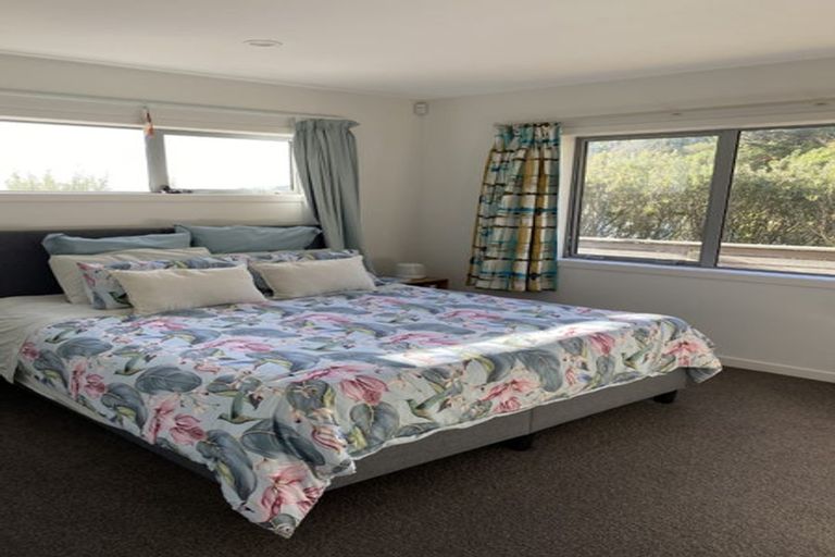 Photo of property in 150 Eskdale Road, Papakowhai, Porirua, 5024