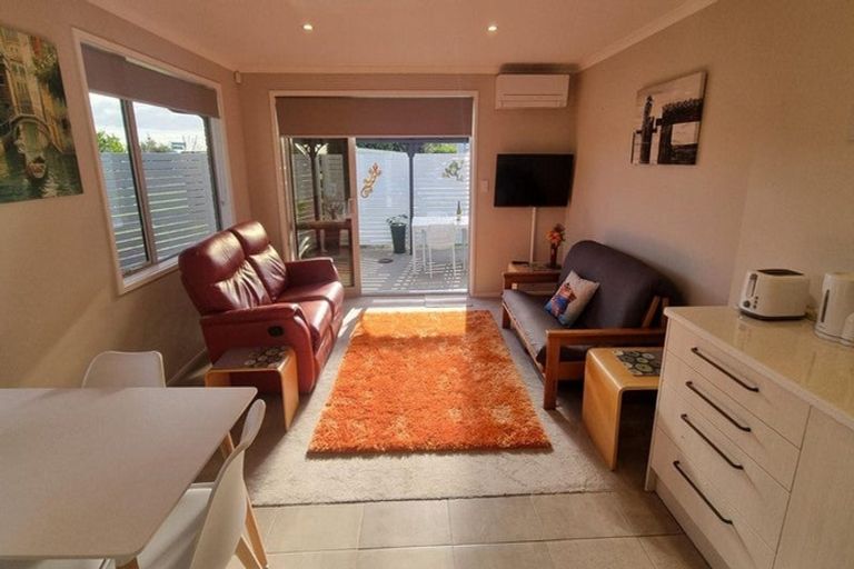 Photo of property in 2 Mutetai Road, Clarks Beach, 2122