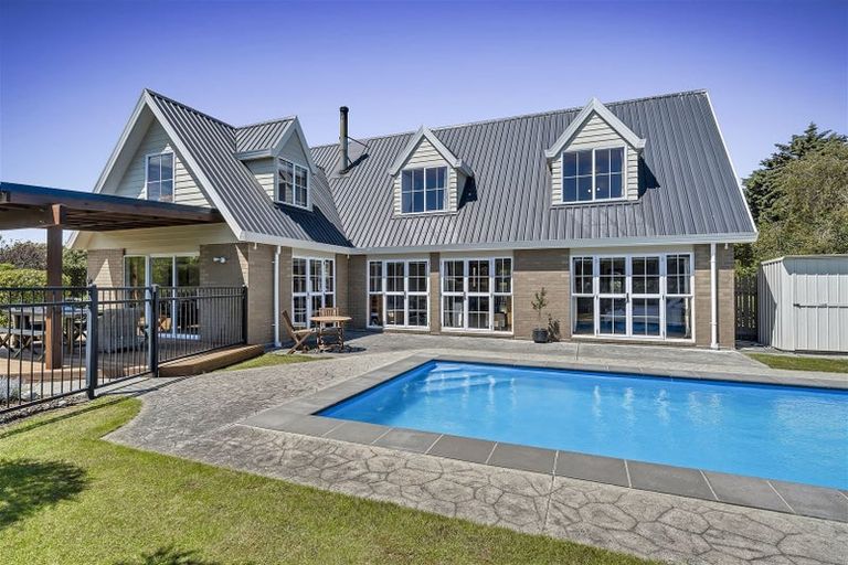 Photo of property in 26 Whitewood Crescent, West Melton, Christchurch, 7675