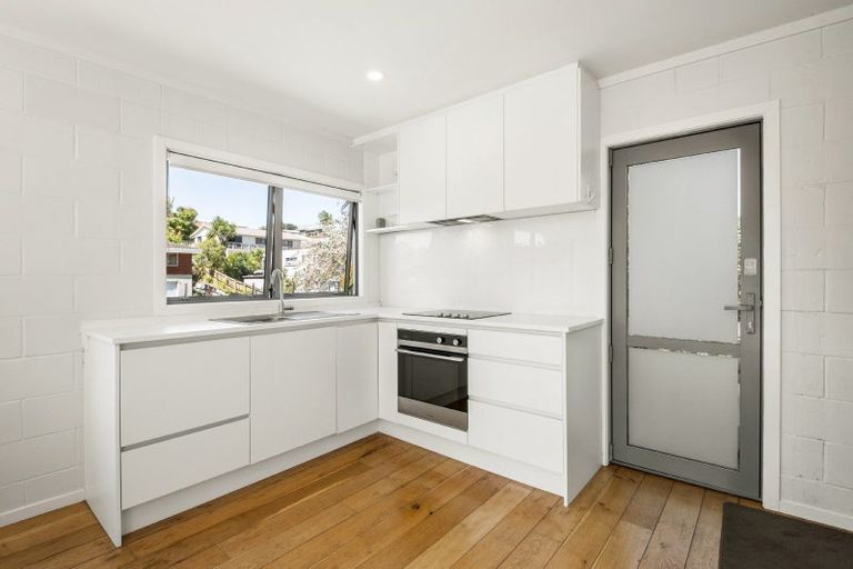 Photo of property in 1/22 Don Croot Street, Morningside, Auckland, 1021