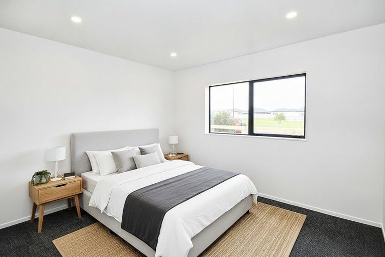 Photo of property in 107 Mutetai Road, Clarks Beach, 2122