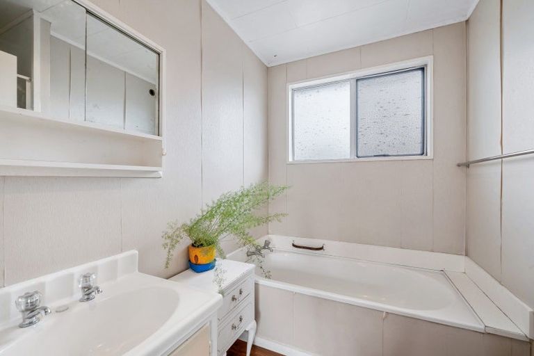 Photo of property in 16a Torlesse Crescent, Darfield, 7510