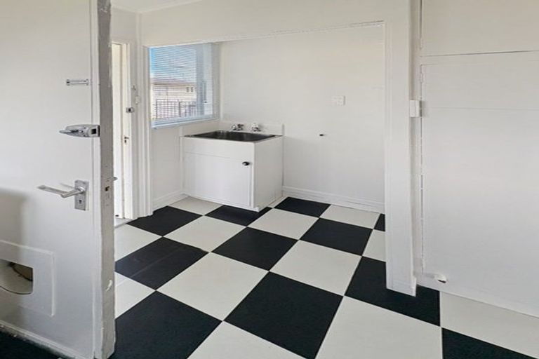 Photo of property in 7a-b Jull Crescent, Waipukurau, 4200