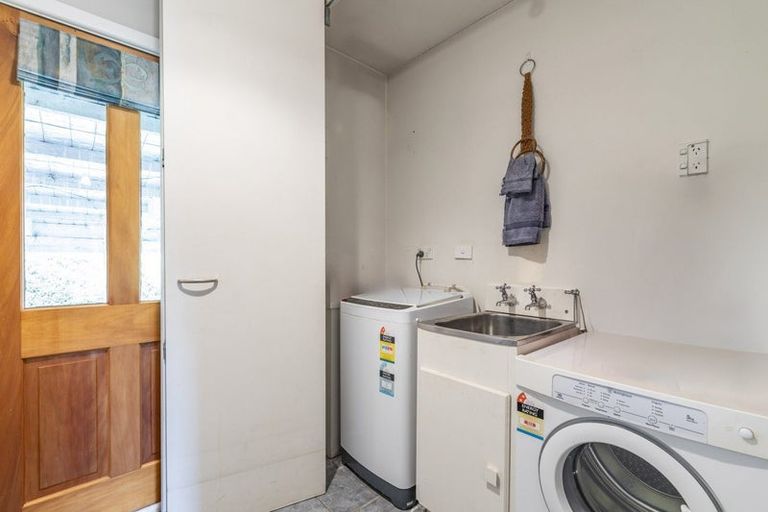 Photo of property in 109 High Street, Oxford, 7430