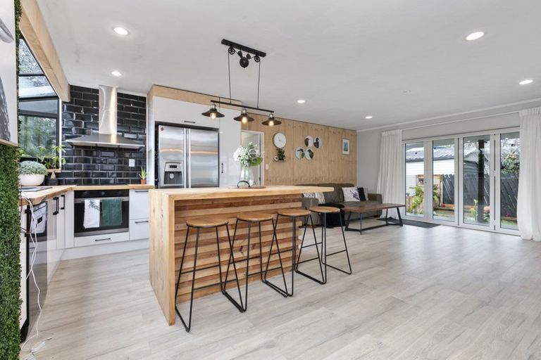 Photo of property in 6b Kaimai Place, Hairini, Tauranga, 3112