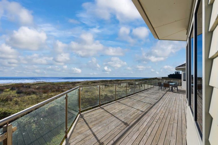 Photo of property in 3 Mariri Place, Waitarere Beach, Levin, 5510