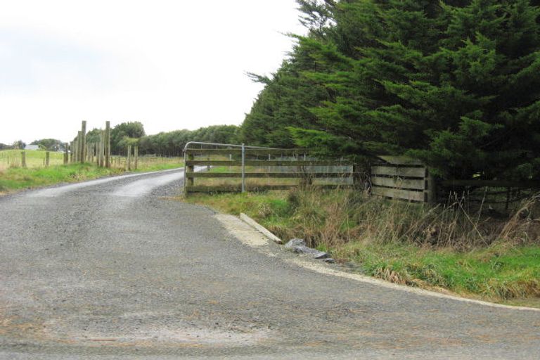 Photo of property in 236 Oreti Road, Otatara, Invercargill, 9879