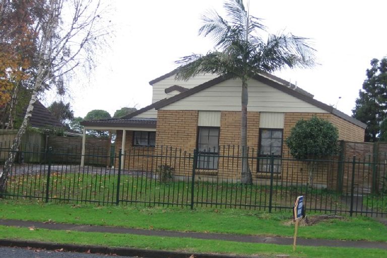 Photo of property in 7 Kakapo Place, Papatoetoe, Auckland, 2025