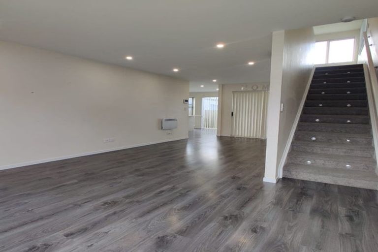 Photo of property in 10d Blossom Lane, Manurewa, Auckland, 2102