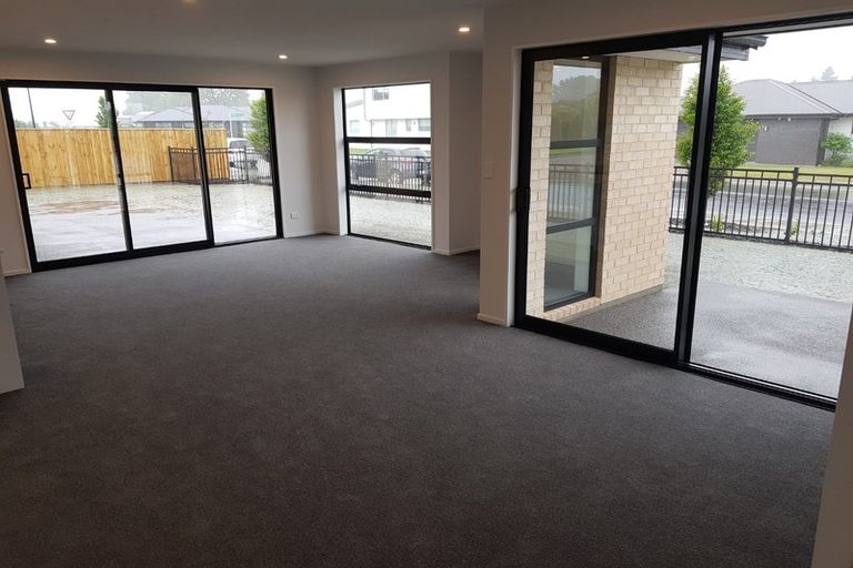 Photo of property in 45 Welsford Street, Woodend, 7610