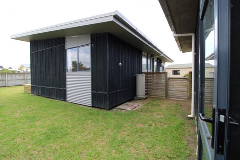 Photo of property in 146 The Fairway, Matarangi, Whitianga, 3592