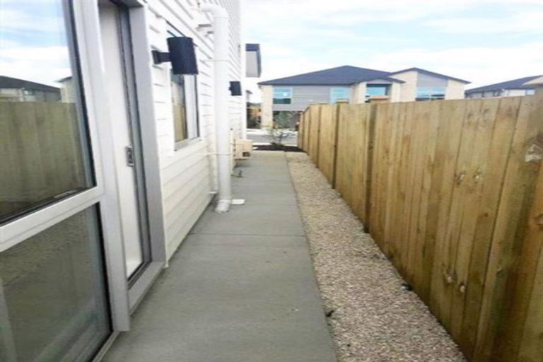 Photo of property in 10 Tinaku Road, Flat Bush, Auckland, 2019
