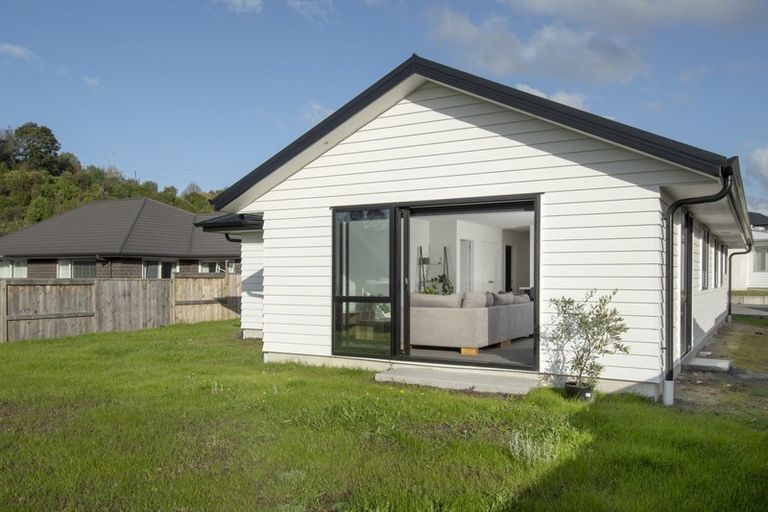 Photo of property in 22 Pakanga Grove, Pyes Pa, Tauranga, 3112