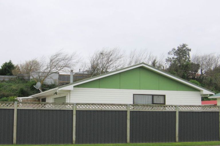 Photo of property in 5 Frances Street, Foxton, 4814