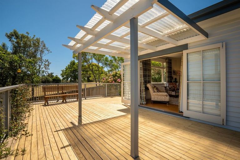 Photo of property in 211 Old Coach Road, Mahana, Upper Moutere, 7173