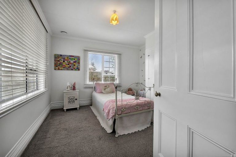 Photo of property in 26 Conway Road, Eltham, 4322