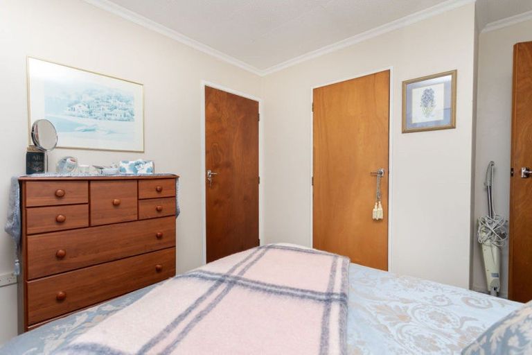 Photo of property in 9 Mccallum Street, Dannevirke, 4930