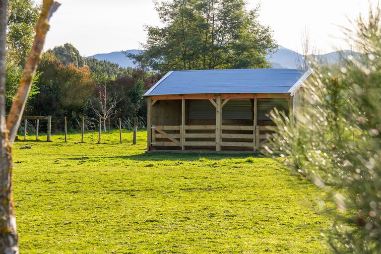 Photo of property in 29 Jordan Road, Waingawa, Carterton, 5791